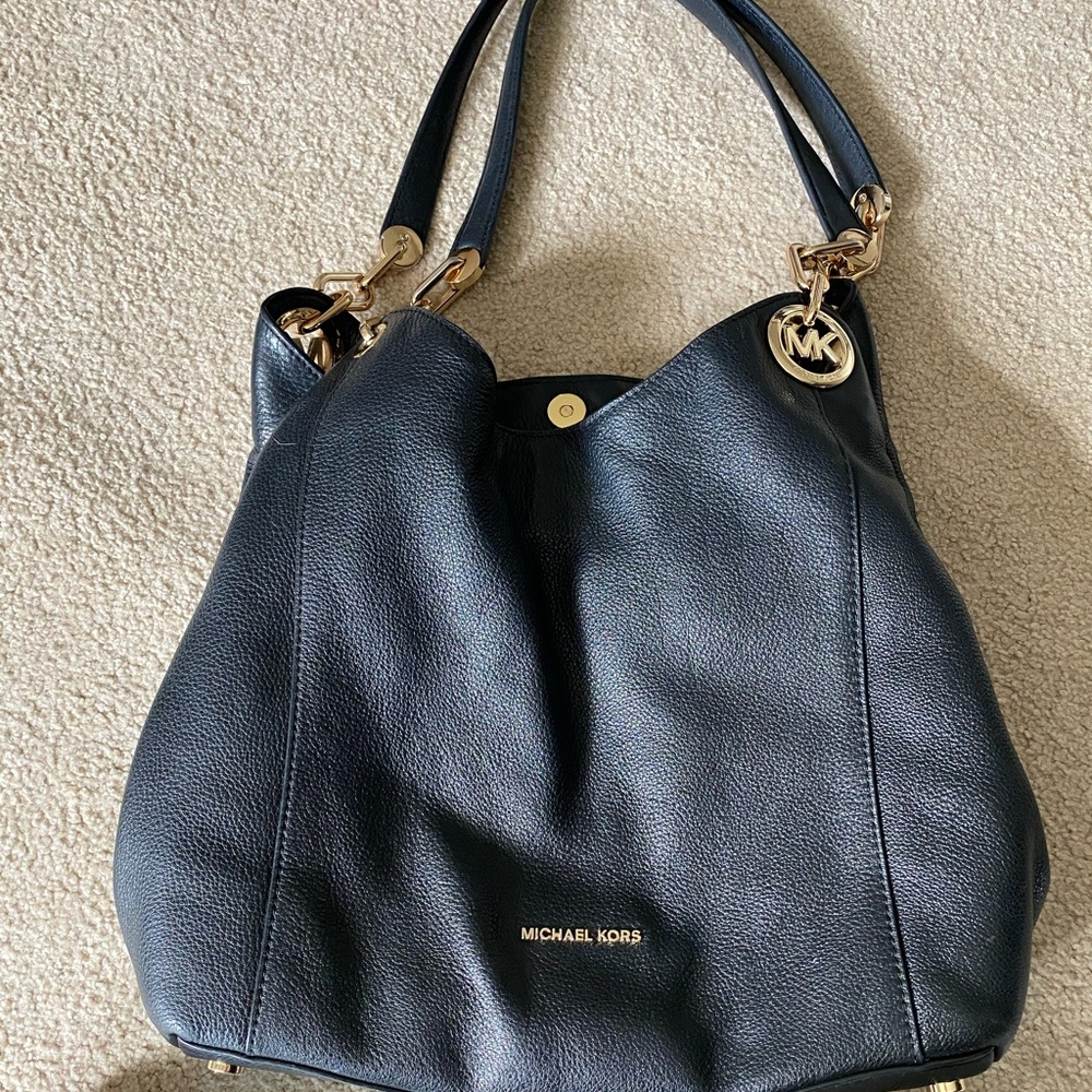 Large Michael Kors shoulder bag